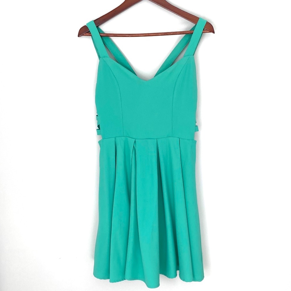 Boutique Seafoam Corset Detail Mini Dress